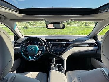 сиденьие: Toyota Camry: 2021 г., 2.5 л, Автомат, Бензин, Седан — 9