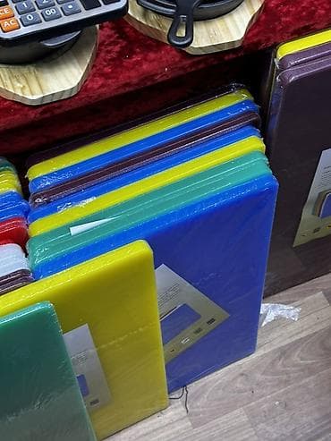 шпатель профессиональный: Профессиональные кухонные разделочные доски из высокоплотного — 1