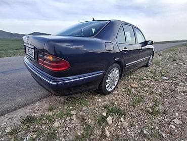 merc 211: Mercedes-Benz E-Class: 1999 г., Седан — 6