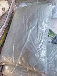 кресло кожаное офисное: Падушка 
50/70 — 3