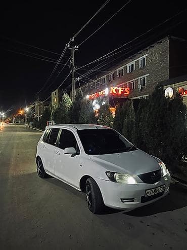 с 204: Mazda Demio: 2002 г., 1.3 л, Автомат, Бензин, Хэтчбэк — 2