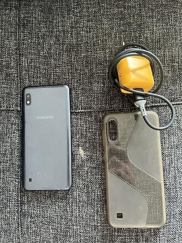 самсунг а 1: Смартфон Samsung с комплектом аксессуаров. Комплектация: - смартфон — 1