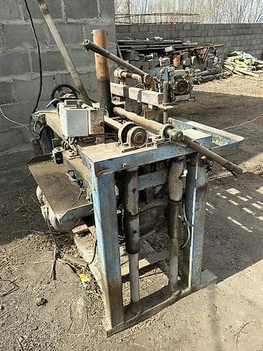 Производство строительных материалов: Продается Вибропресс для изготовления пескаблока размеры 20х40х20 В — 3