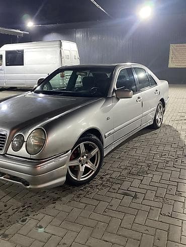erec m8: Mercedes-Benz E-Class: 1998 г., 2 л, Механика, Газ, Седан — 1