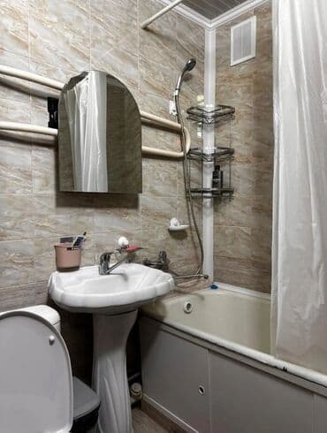 Сниму квартиру: 3 комнаты, 58 м², 104 серия, 1 этаж — 8