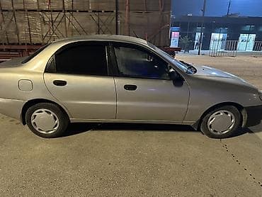 аудио техника: Daewoo Lanos: 1996 г., 1.5 л, Механика, Бензин, Седан — 3