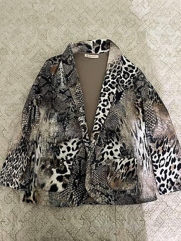 Турецкий пиджак, был один выход только размер М 600 сом