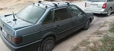 Volkswagen: Volkswagen Passat: 1988 г., 1.8 л, Механика, Бензин, Седан — 2