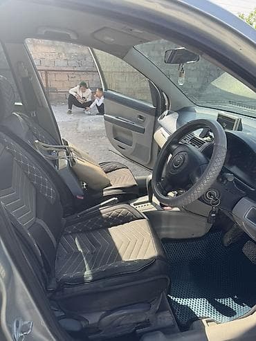 sm 5: Mazda Demio: 2004 г., Автомат, Бензин, Хэтчбэк — 4