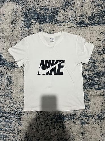 Футболки: Мужская футболка, M, Nike, Новый, цвет - Белый, Самовывоз — 1
