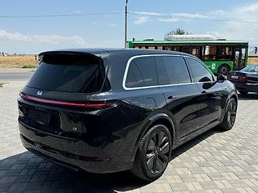 34: Lixiang L9: 2024 г., 0.5 л, Автомат, Электромобиль, Внедорожник — 6