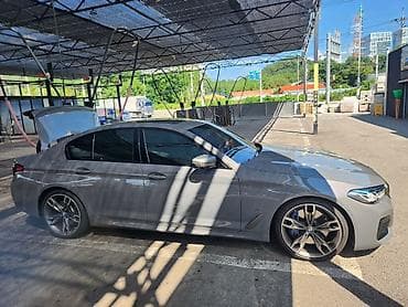 mini cuper: BMW 5 series: 2022 г., 4.4 л, Автомат, Бензин, Седан — 4