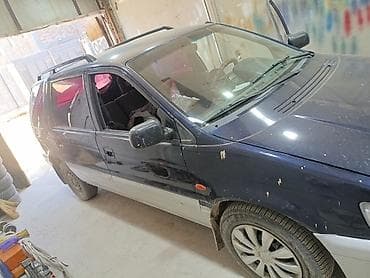 wagon: Mitsubishi Space Wagon: 1996 г., Минивэн — 2