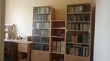 ПРОДАЁТСЯ уютный двухэтажный дом. НАХОДИТСЯ рядом с 12 микрорайоном и — 4