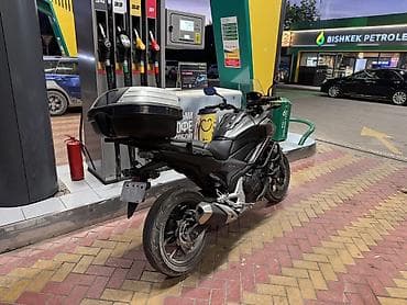 Мототехника: Adventure Honda, 750 куб. см, Бензин, Чоңдор үчүн — 2