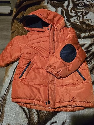 Продаю в отличном состоянии костюм комплект куртка и штаны комбинезон