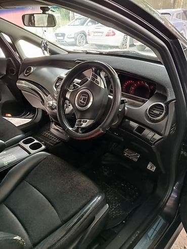 step wgn: Honda Odyssey: 2004 г., 2.4 л, Автомат, Бензин, Минивэн — 10