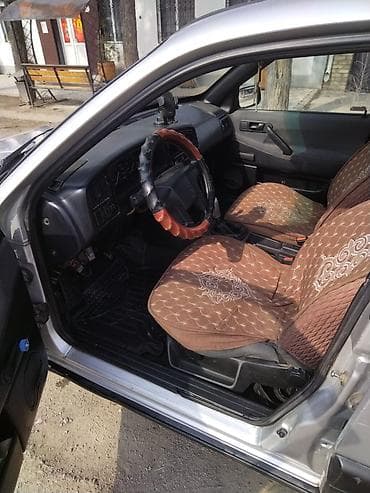 Volkswagen: Volkswagen Passat Variant: 1991 г., 1.8 л, Механика, Бензин, Универсал — 9