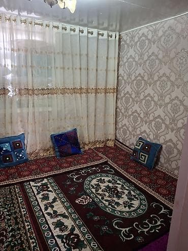 продаю участка: Продаётся дом с большим закрытым двором и хозяйственным участком — 10