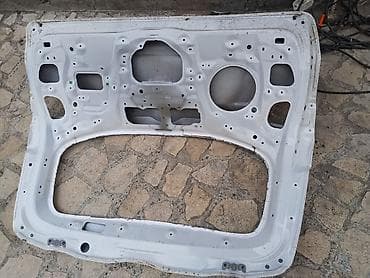 Багажниктин капкагы Toyota, Оригинал — 1