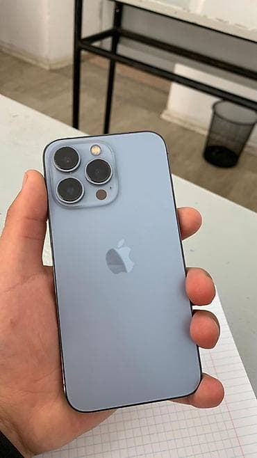 айфон 13 срочно: IPhone 13 Pro, Sierra Blue — 3