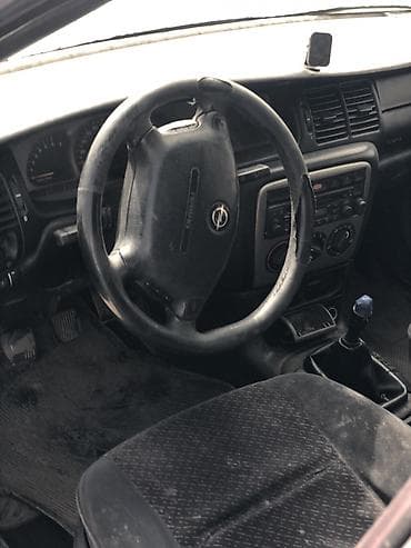 опель корса б: Opel Vectra: 1996 г., Ручные, Седан — 3
