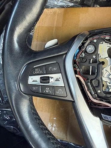 колонка mi: Руль BMW 2020 г., Б/у, Оригинал, США — 6