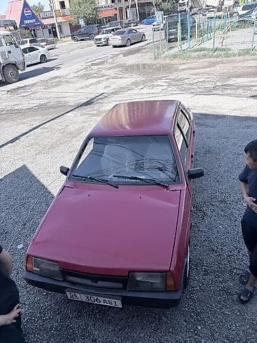 вас 2109: ВАЗ (ЛАДА) 2109: 1993 г., Хэтчбэк — 9