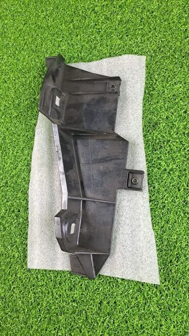 e39: Крепление фары правое Bmw e39 14 рест В отличном состоянии, очень — 1