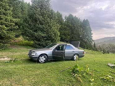 Транспорт: Mercedes-Benz W124: 1993 г., 3.2 л, Механика, Бензин, Седан — 6