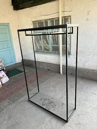 вешалки напольные бишкек: Металлический кронштейн для одежды. - Каркас: стальная профильная — 1