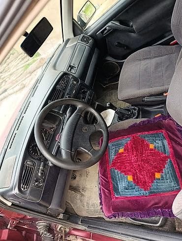 бампер на пассат: Volkswagen Vento: 1993 г., 1.8 л, Механика, Бензин, Седан — 2