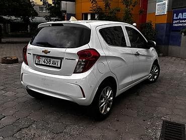 Chevrolet Spark: 2021 г., 1 л, Автомат, Бензин, Хэтчбэк — 4