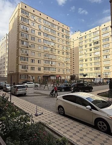 2 комнаты, 72 м², 106 серия улучшенная, 9 этаж, Евроремонт at lalafo.kg 2 комнаты, 72 м², 106 серия улучшенная, 9 этаж, Евроремонт