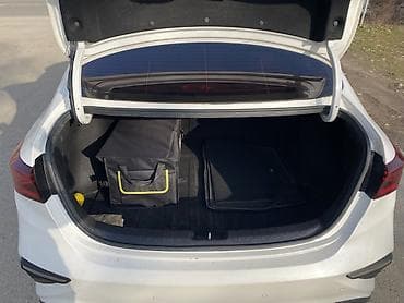 kia: Kia K3: 2018 г., Седан — 7