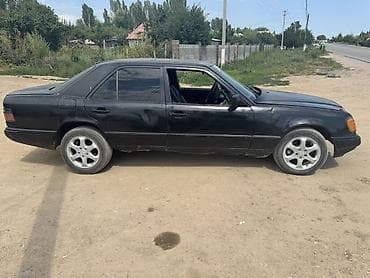 бар авто: Mercedes-Benz W124: 1989 г., 2 л, Кол менен иштөөчү, Бензин, Седан — 2
