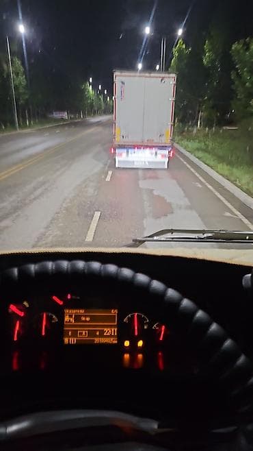 компрессоры купить: Тягач, Volvo, Тентованный — 10