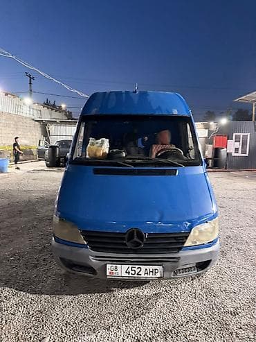 Легкий грузовик, Mercedes-Benz — 5