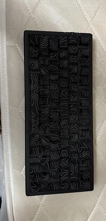 Клавиатура, Механическая, Проводное, Bluetooth подключение, Размер: 75%