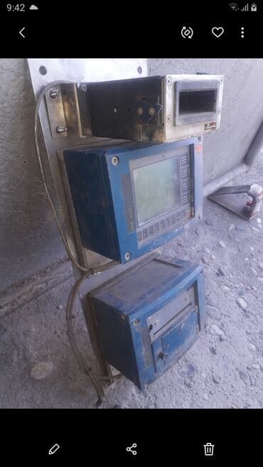 Компьютер за котролью и измерению жидкостей на автоцистернах