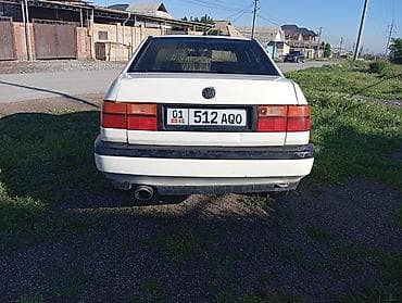 Транспорт: Volkswagen Vento: 1994 г., Механика, Бензин, Седан — 6