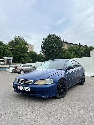 Транспорт: Honda Accord: 2001 г., Автомат, Седан — 1