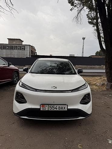 Changan Qiyuan Q05: 2026 г., Электромобиль, Кроссовер — 3