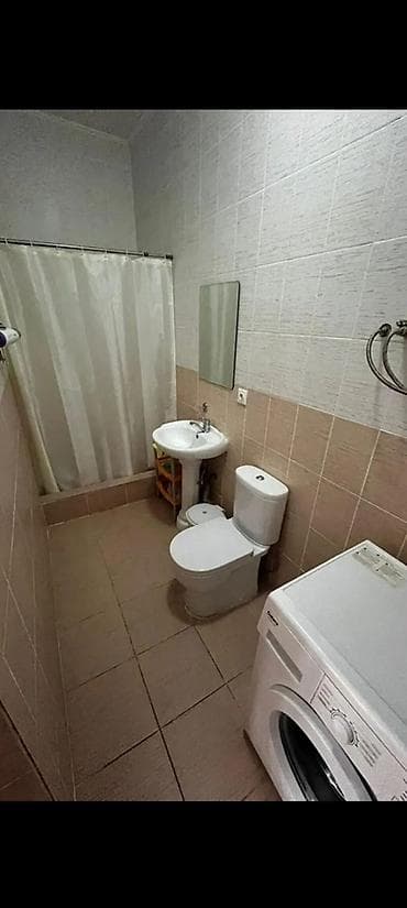 бишкек цена квартиры: 56 м², 3 комнаты, Забор, огорожен — 4