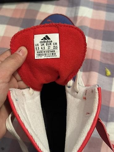 обувь экко: Борцовки adidas - Модель: adidas combat - Размер: EU 37 (US 6.5 / UK — 4