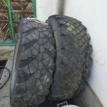Транспорт: Шины >385 / >80 / R >34, Всесезонная, Б/у, Пара, Грузовики/Автобусы — 1