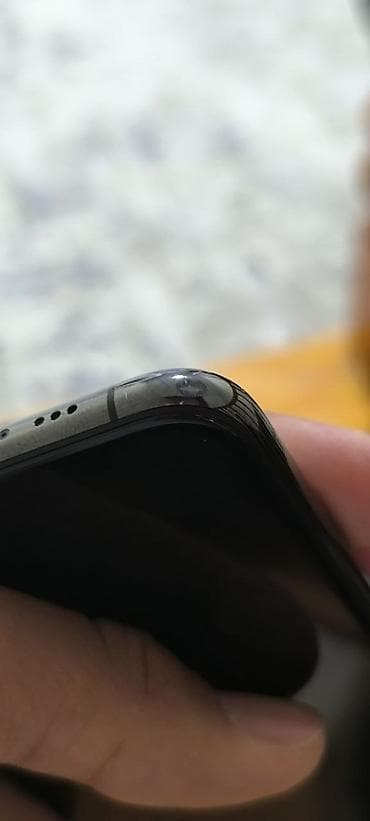 телефон айфон 1: IPhone 11 Pro, Б/у, 256 ГБ, Space Gray, Зарядное устройство, 88 % — 6