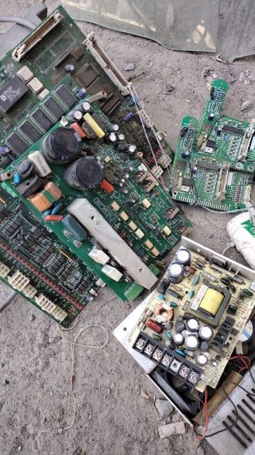 изготовим любые печати без документов: Куплю гаражное барахлокладовки, подвалы,,платы якоря, моторы — 10