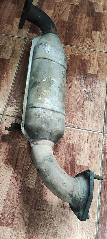 авто выхлоп: Nissan Patrol Y61 Глушитель, Ниссан Патрол Y61 глушитель Глушитель — 1