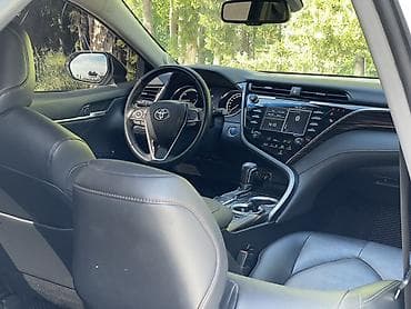 crown 2018: Toyota Camry: 2018 г., 2.5 л, Вариатор, Гибрид, Седан — 4